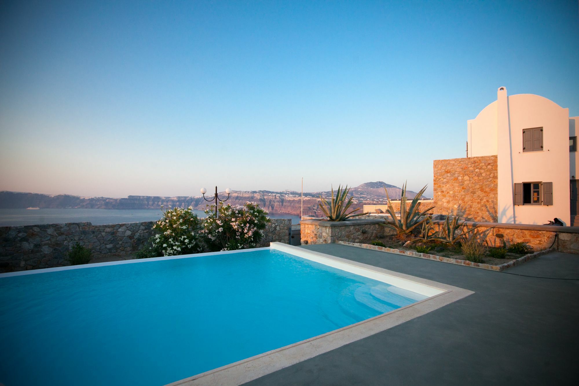 Adelante 88 Villas Akrotírion エクステリア 写真
