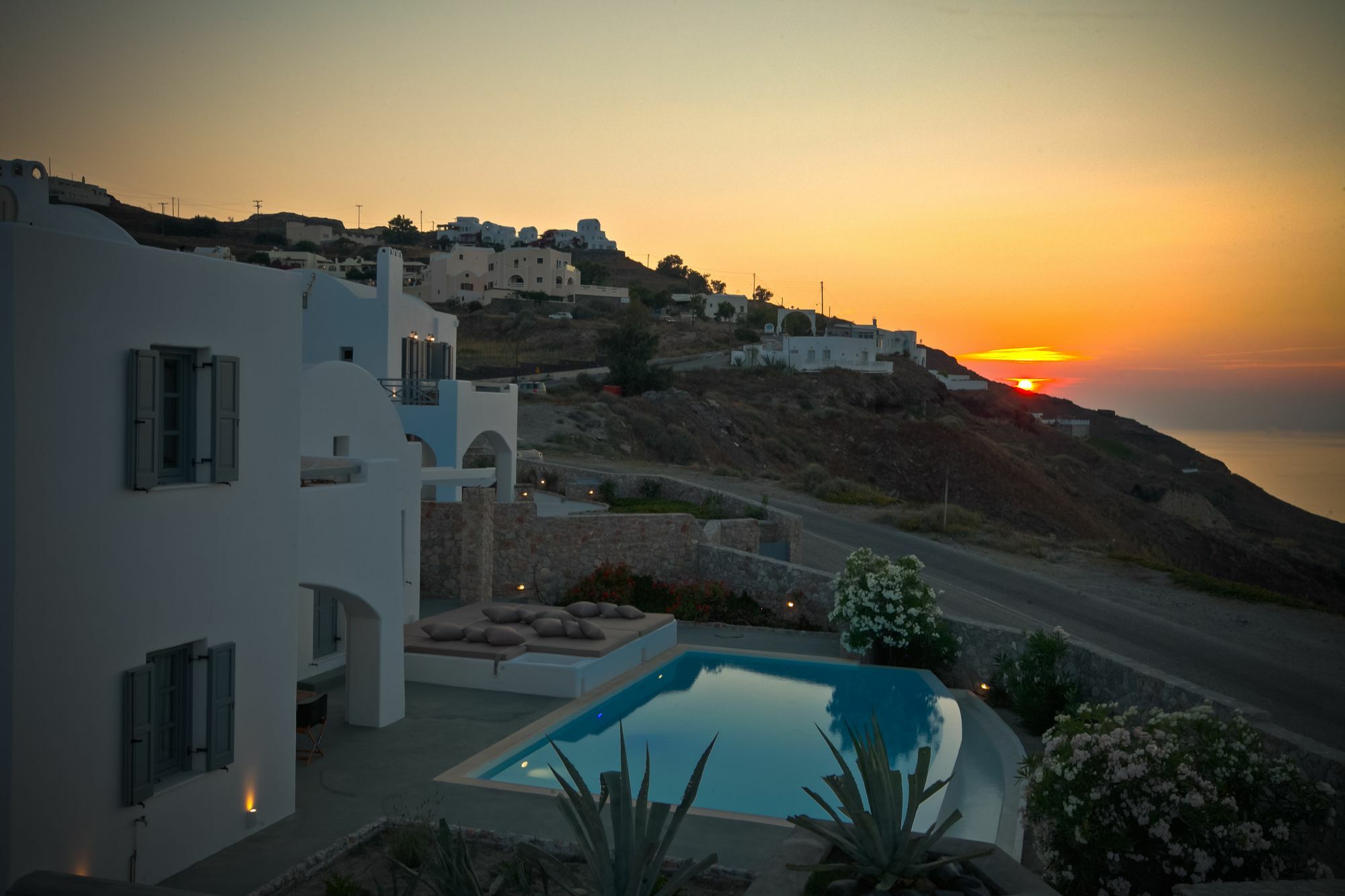 Adelante 88 Villas Akrotírion エクステリア 写真